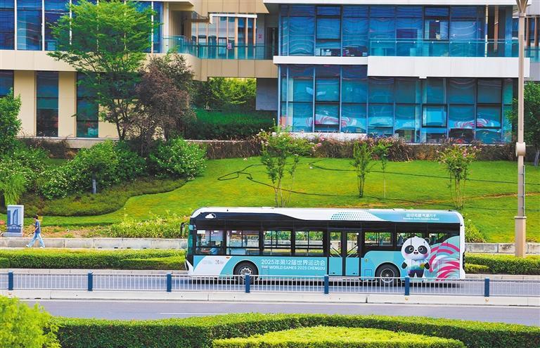 月的成都, https, 世运空间