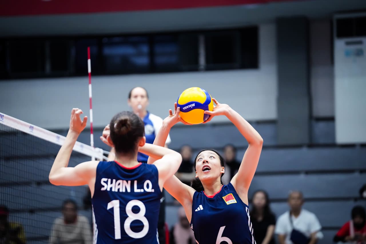 AA, 部碾压, 亚泗水进入