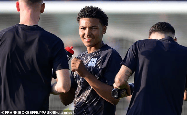 想夯实青训, 姆瓦罗, 岁小将乔 想夯实青训, 姆瓦罗, 岁小将乔